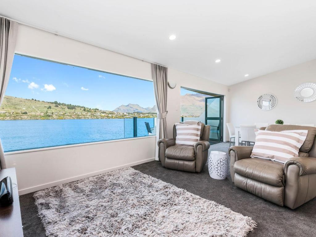 Lakefront Living At Remarkables Retreat - Unit 4 Queenstown Exteriör bild