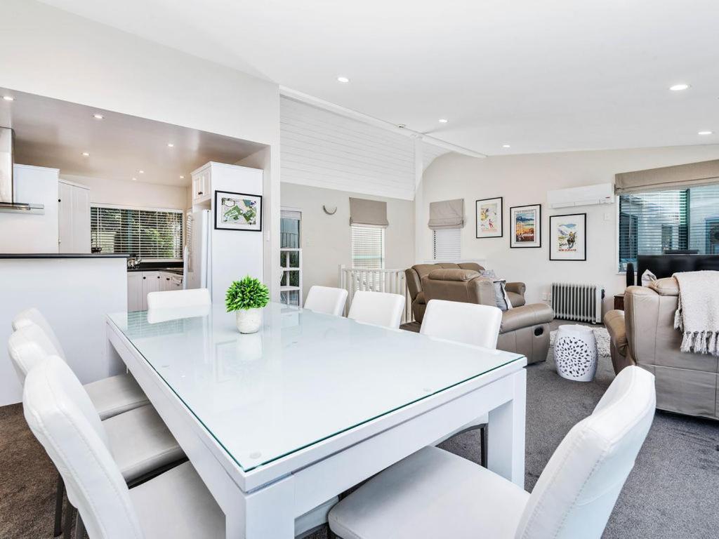 Lakefront Living At Remarkables Retreat - Unit 4 Queenstown Exteriör bild